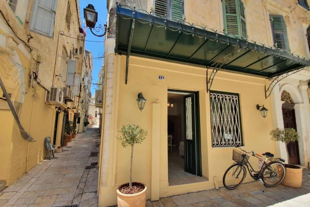 Elia Luxury Suite, Corfu Town Екстер'єр фото